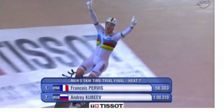 Pervis-record-monde-KM-2.jpg