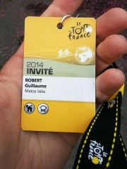 Badge-village-depart-TDF2014.jpg